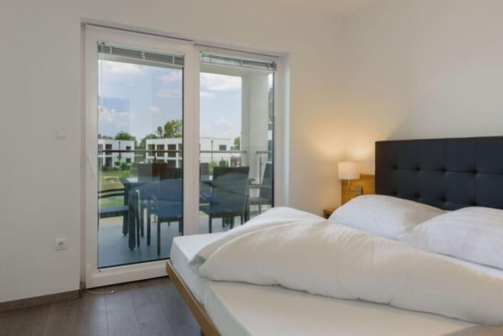 Luxus Appartement Am Golfplatz Und Therme Lutzmannsburg Zsira エクステリア 写真